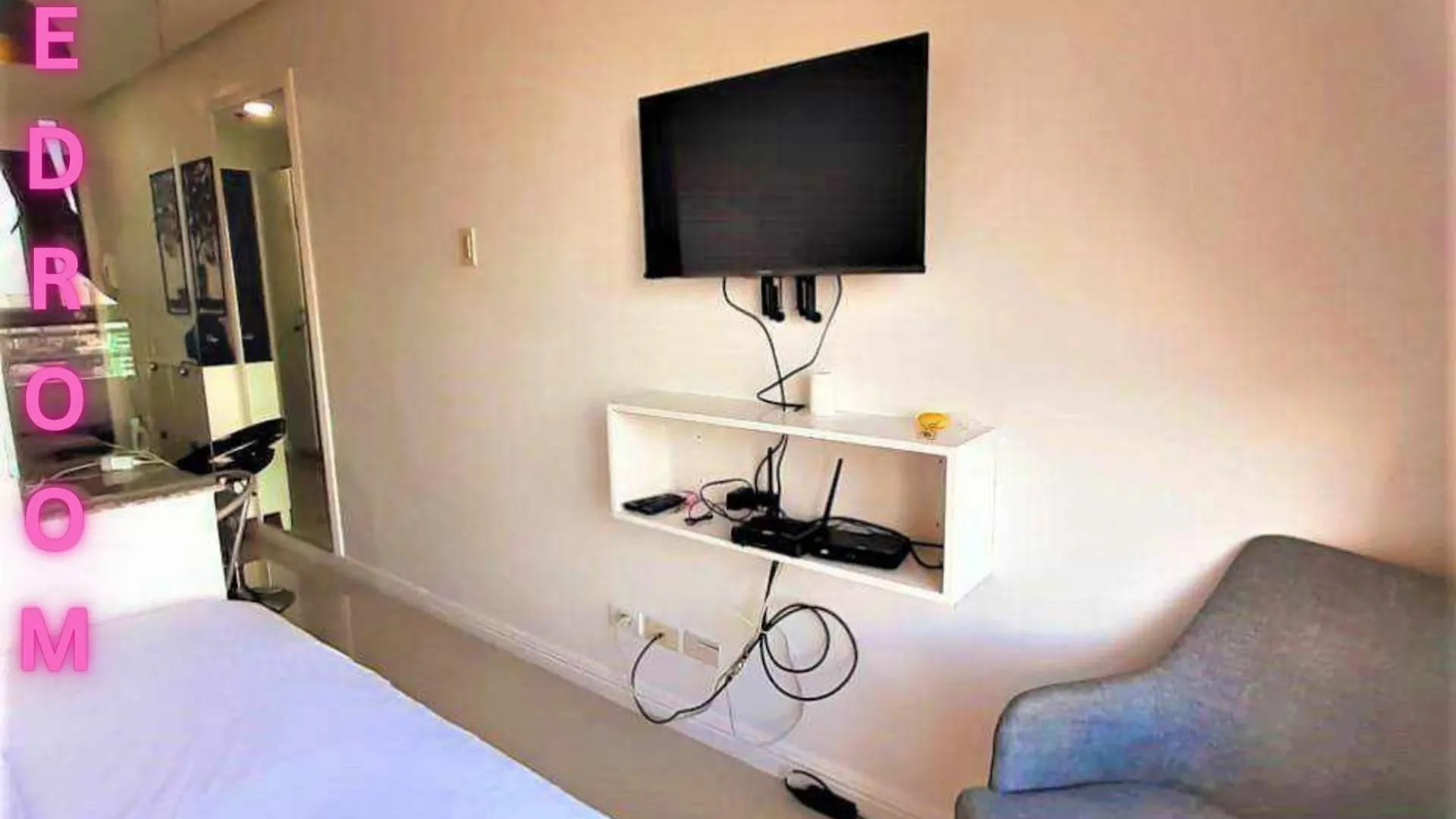 Place To Stay Book Now Free Pool, Free Sauna, Sea View, And 40 Percent Discount Promo This Month Units Complete With A Balcony And Stunning Views Of Manila Bay Located In The Heart Of Manila Updated 2025 Price