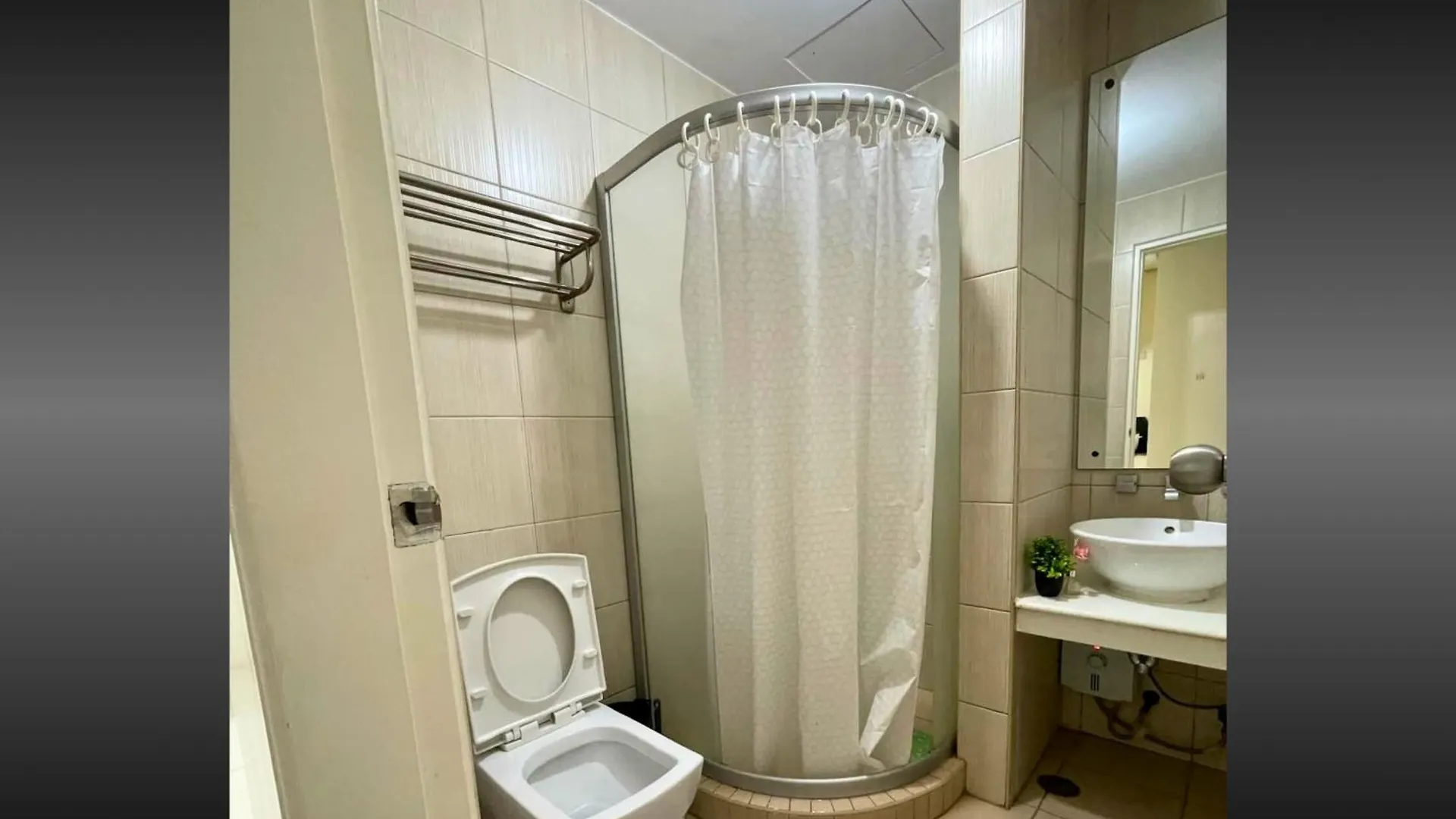 Aparthotel Place To Stay Book Now Free Pool, Free Sauna, Sea View, And 40 Percent Discount Promo This Month Units Complete With A Balcony And Stunning Views Of Manila Bay Located In The Heart Of Manila Updated 2025 Price